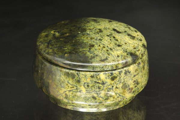 Serpentinitová krabička - Image 3