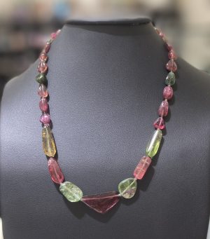 Náhrdelník turmalín