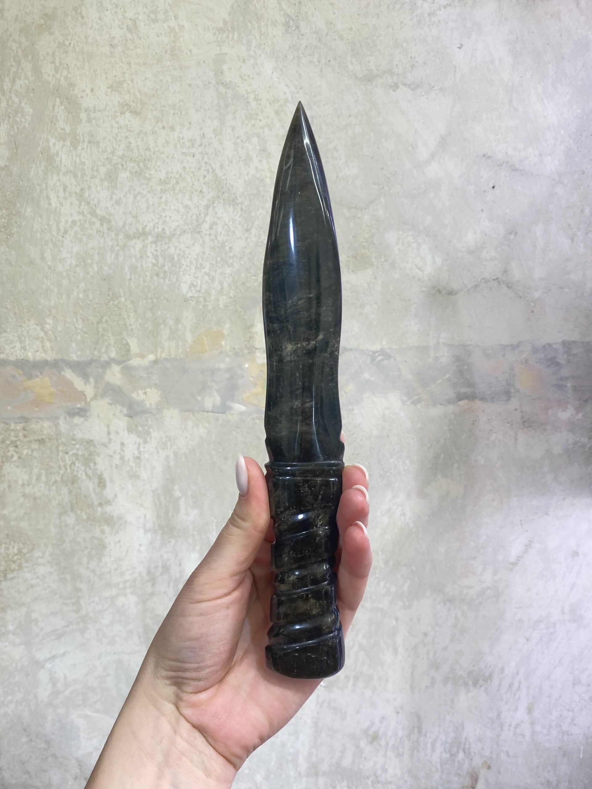 Obsidiánová dýka