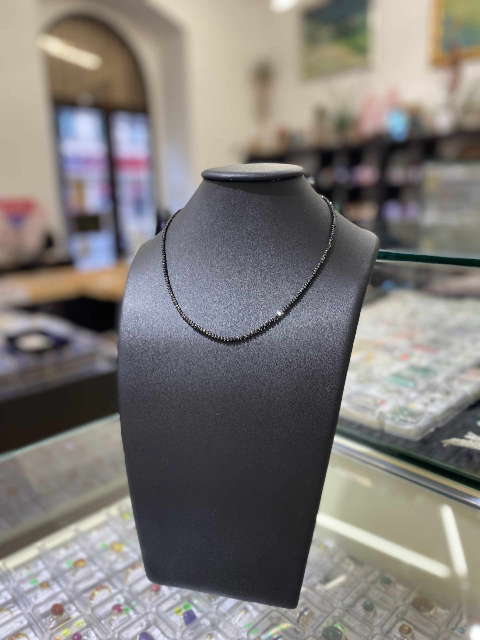 Náhrdelník z černých diamantů - Obrázek 2