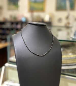 Náhrdelník z černých diamantů